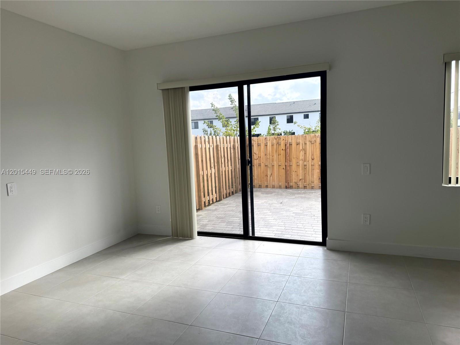 CENTURY PARK SQUARE - Residential