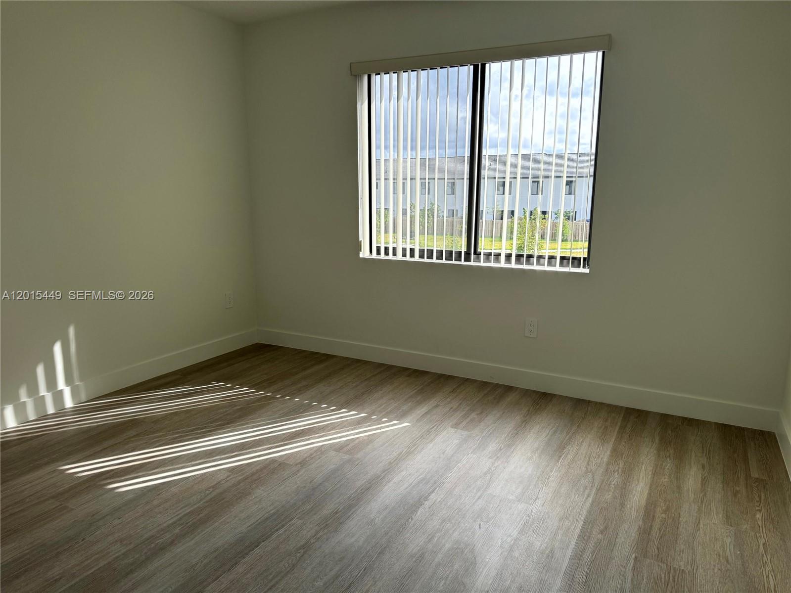 CENTURY PARK SQUARE - Residential