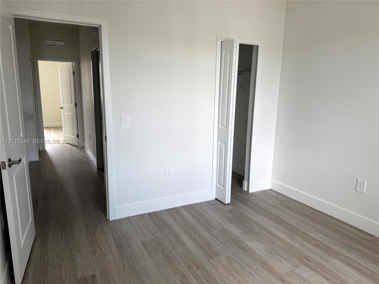 CENTURY PARK SQUARE - Residential