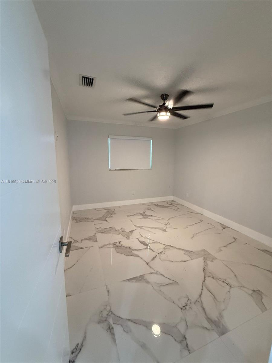 BILTMORE VILLAS SEC I - Residential Lease