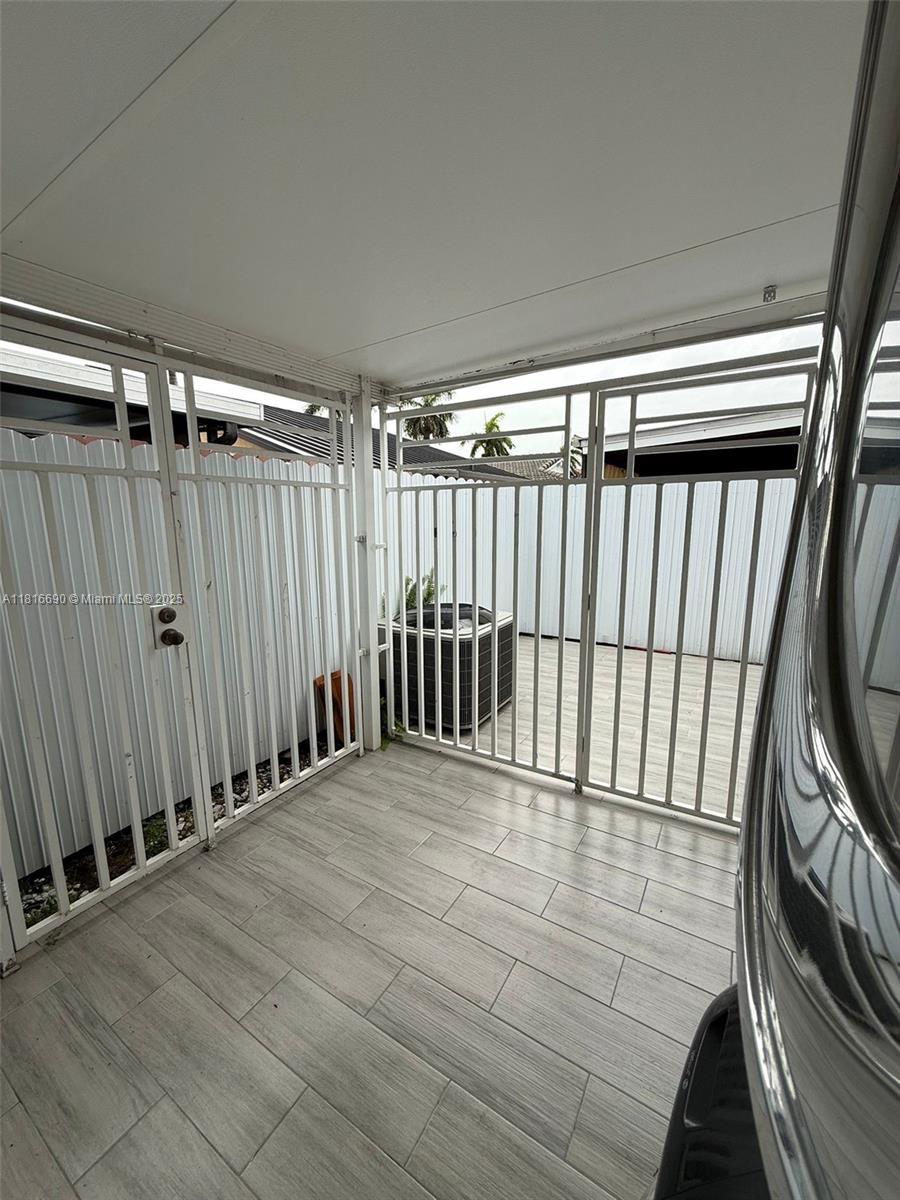 BILTMORE VILLAS SEC I - Residential Lease