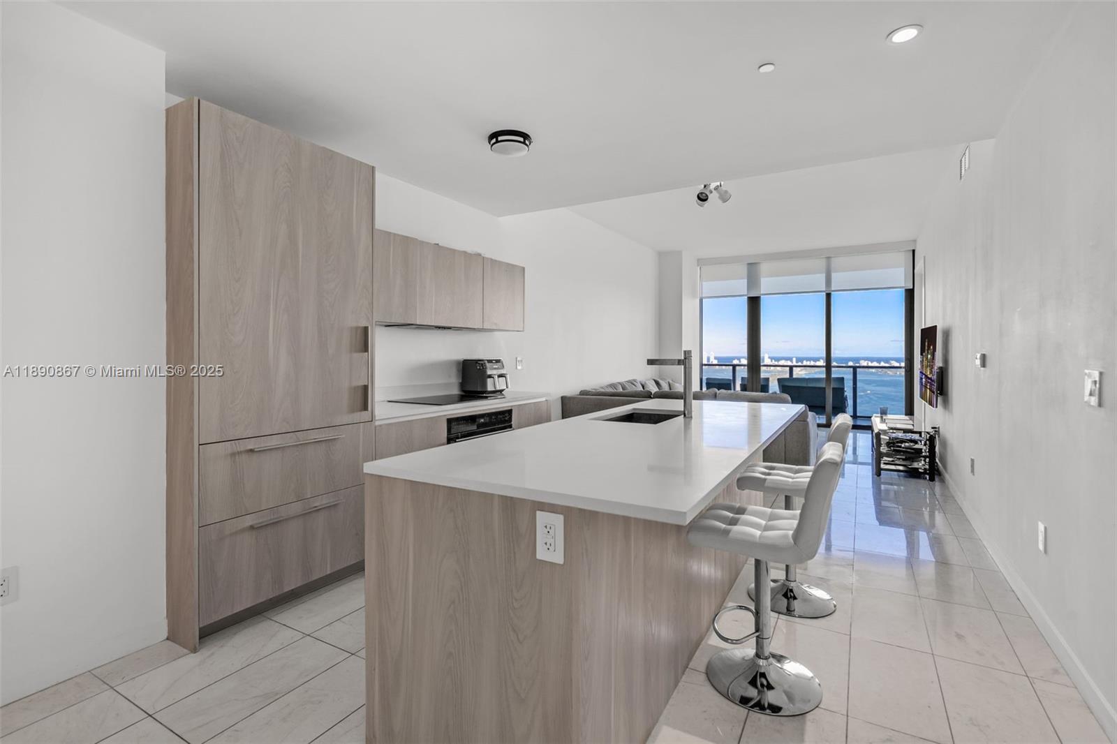 GRAN PARAISO CONDO - Residential