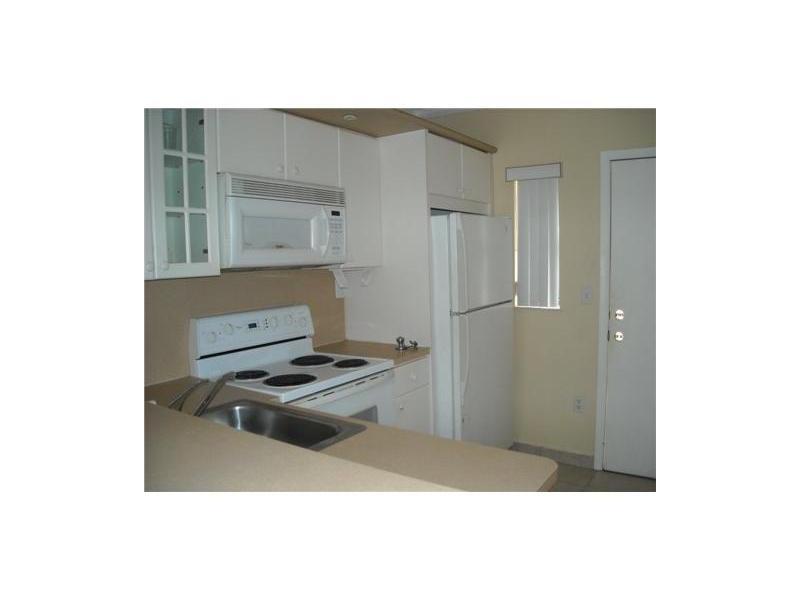 SOUTH MIAMI VILLAS CONDO - Residential Lease