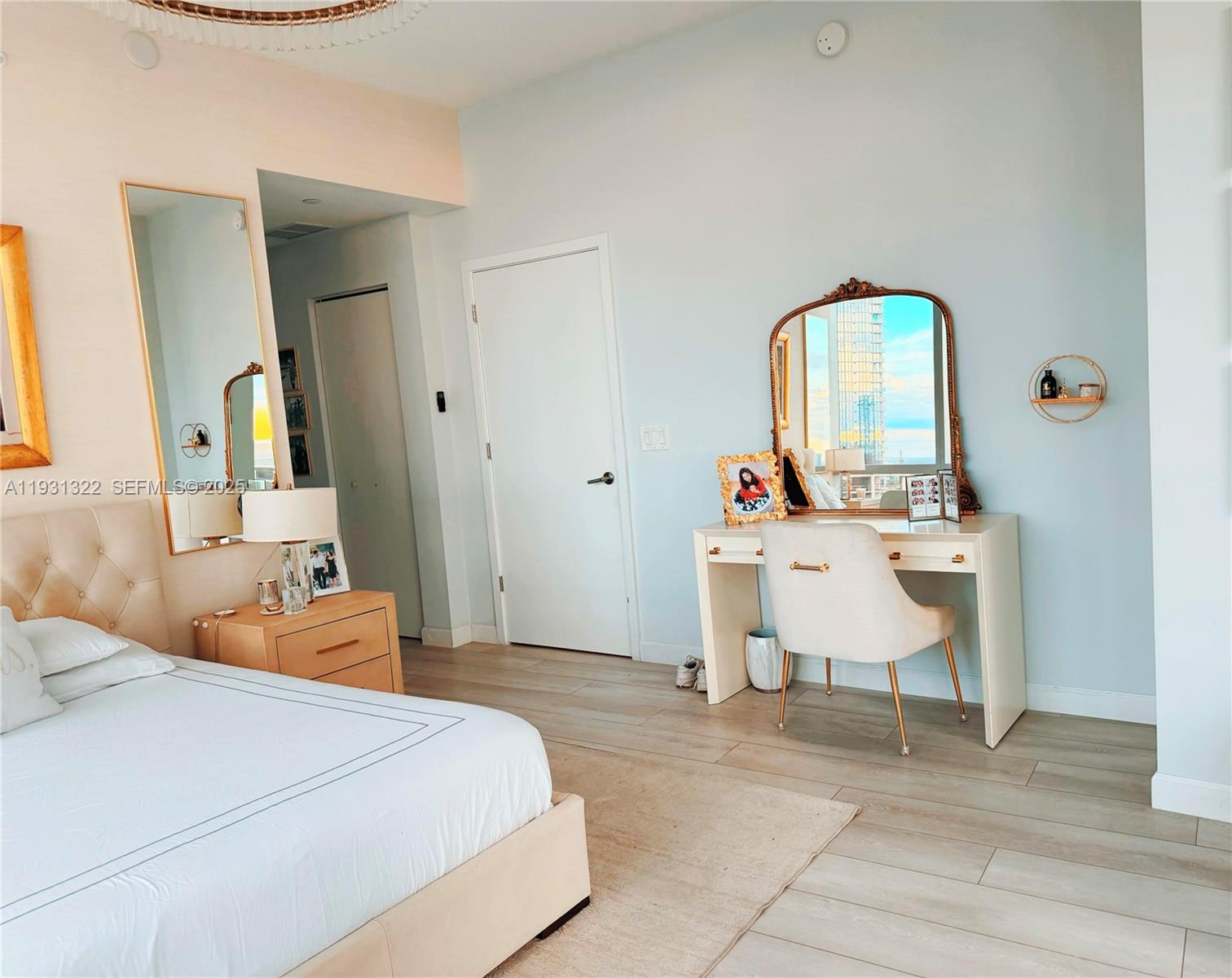 PARAMOUNT MIAMI WORLDCENT - Residential