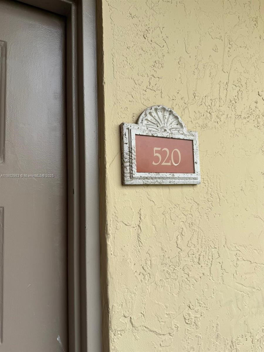 Rental Property at 8290 Lake Dr 520, Doral, Miami-Dade County, Florida - Bedrooms: 1 
Bathrooms: 1  - $1,850 MO.