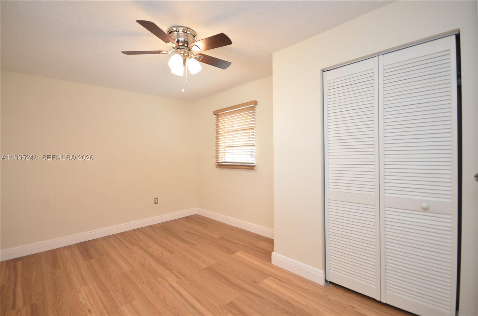 GRAPELAND - Residential Lease