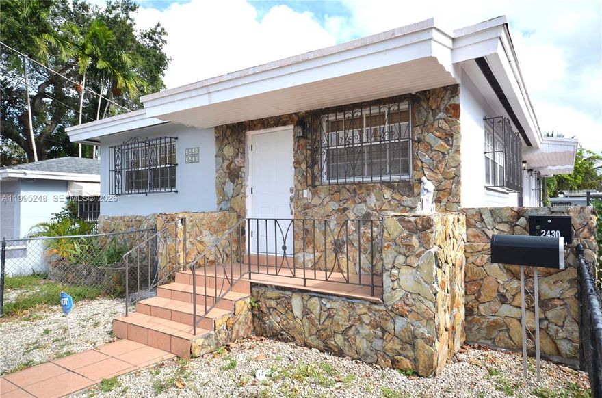 Beautiful duplex with private washer and dryer, private backyard, and dedicated driveway for three cars! Spacious floor plan with brand-new stainless-steel appliances, new washer and dryer, new central ac, new flooring, granite counters, large bedrooms and closets, updated bathroom, and private laundry room. Excellent location just minutes from Brickell, Coral Gables, Coconut Grove, Key Biscayne, and the Beaches.  A must see! [Tenant requirements: FICO credit score of 700+, minimum annual gross income of $90k, no pets, no smokers.]