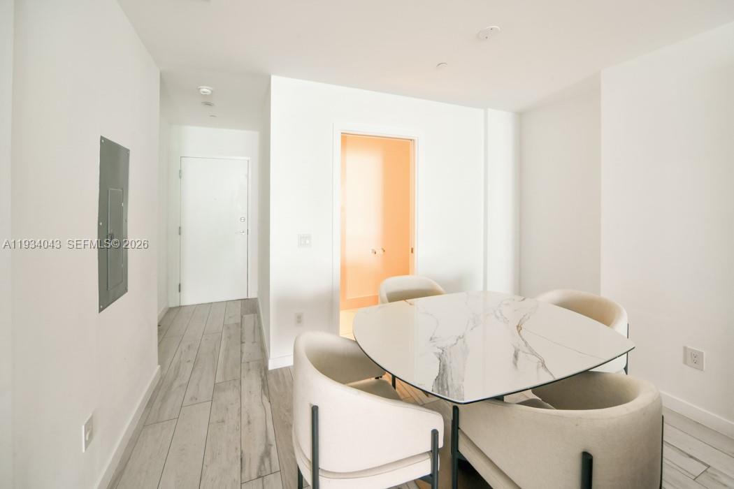 GRAN PARAISO CONDO - Residential