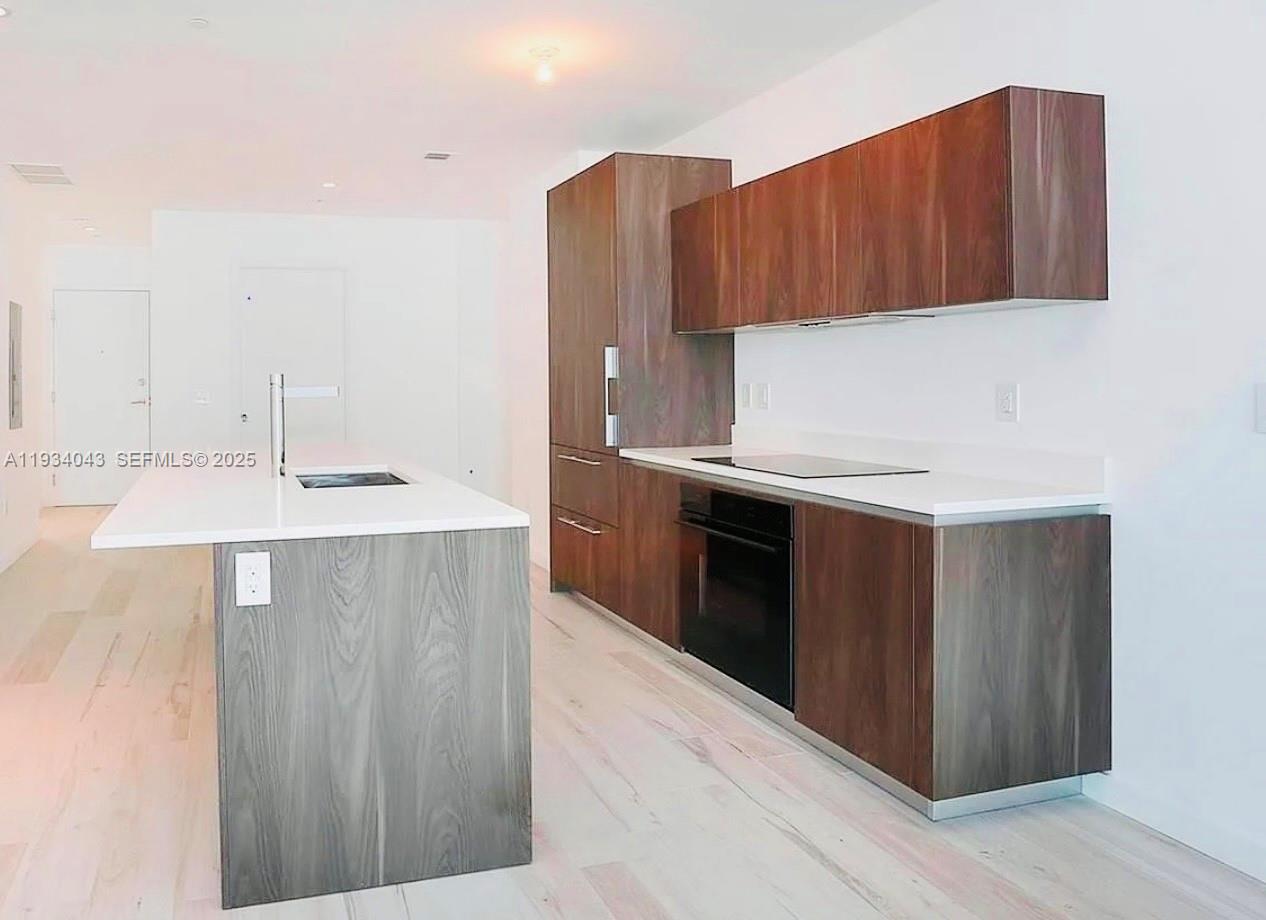 GRAN PARAISO CONDO - Residential