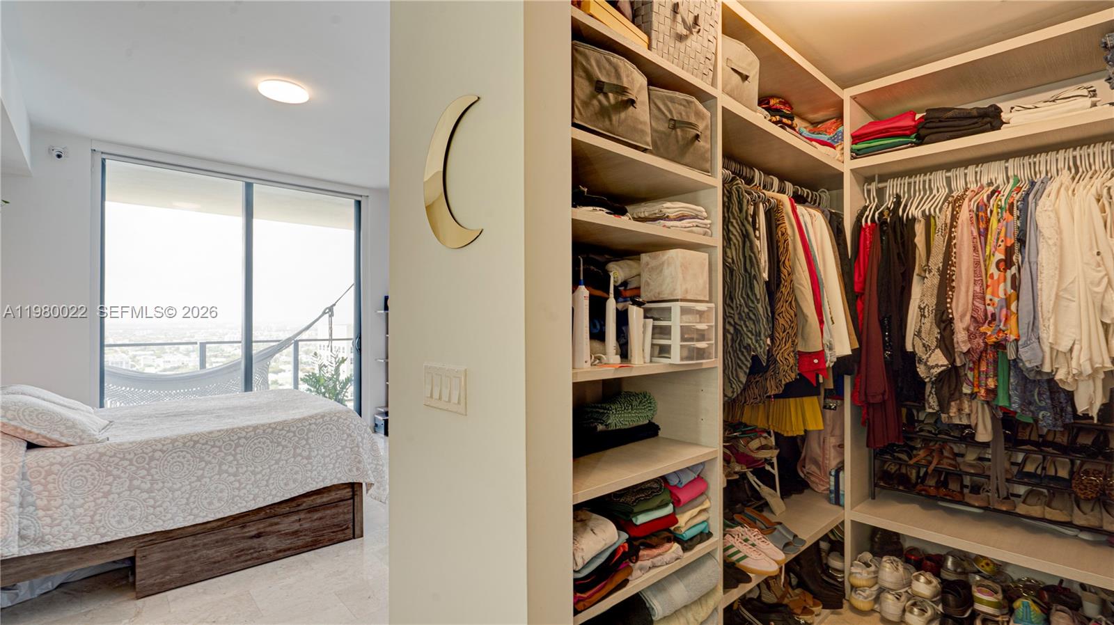 RISE CONDO - Residential