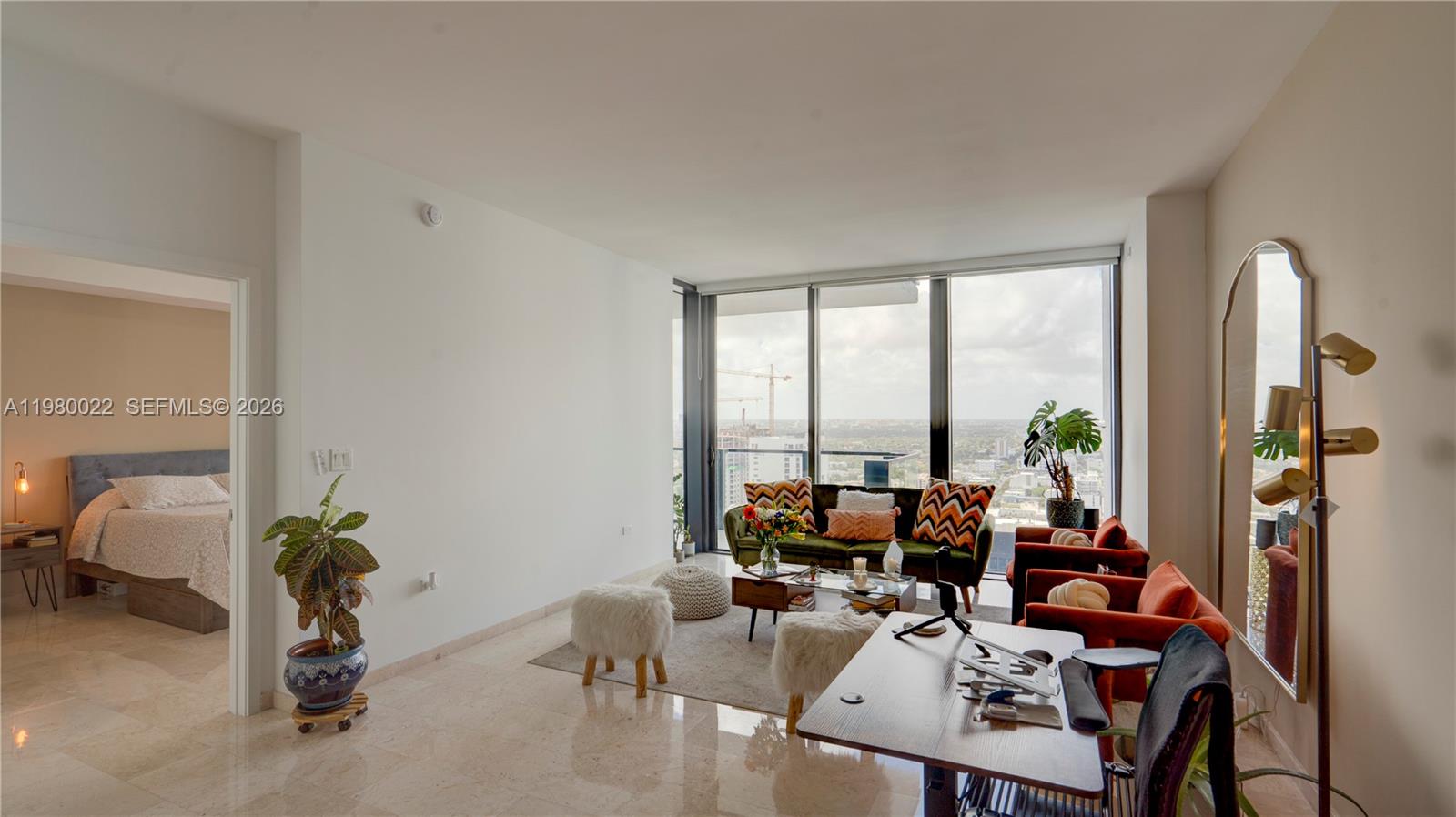 RISE CONDO - Residential