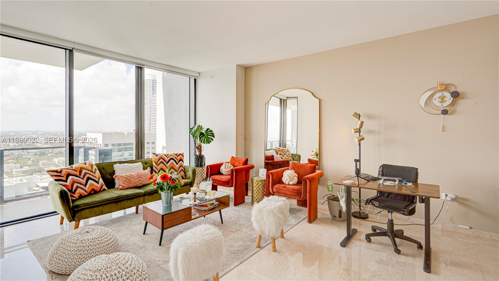 RISE CONDO - Residential