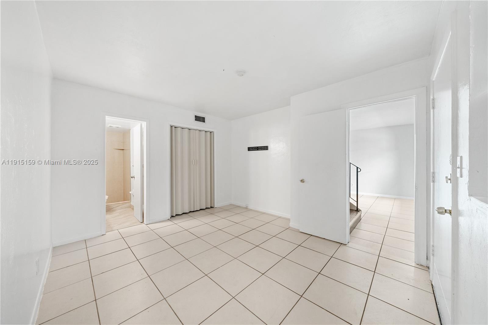 GREYNOLDS PARK GARDENS - Residential Lease