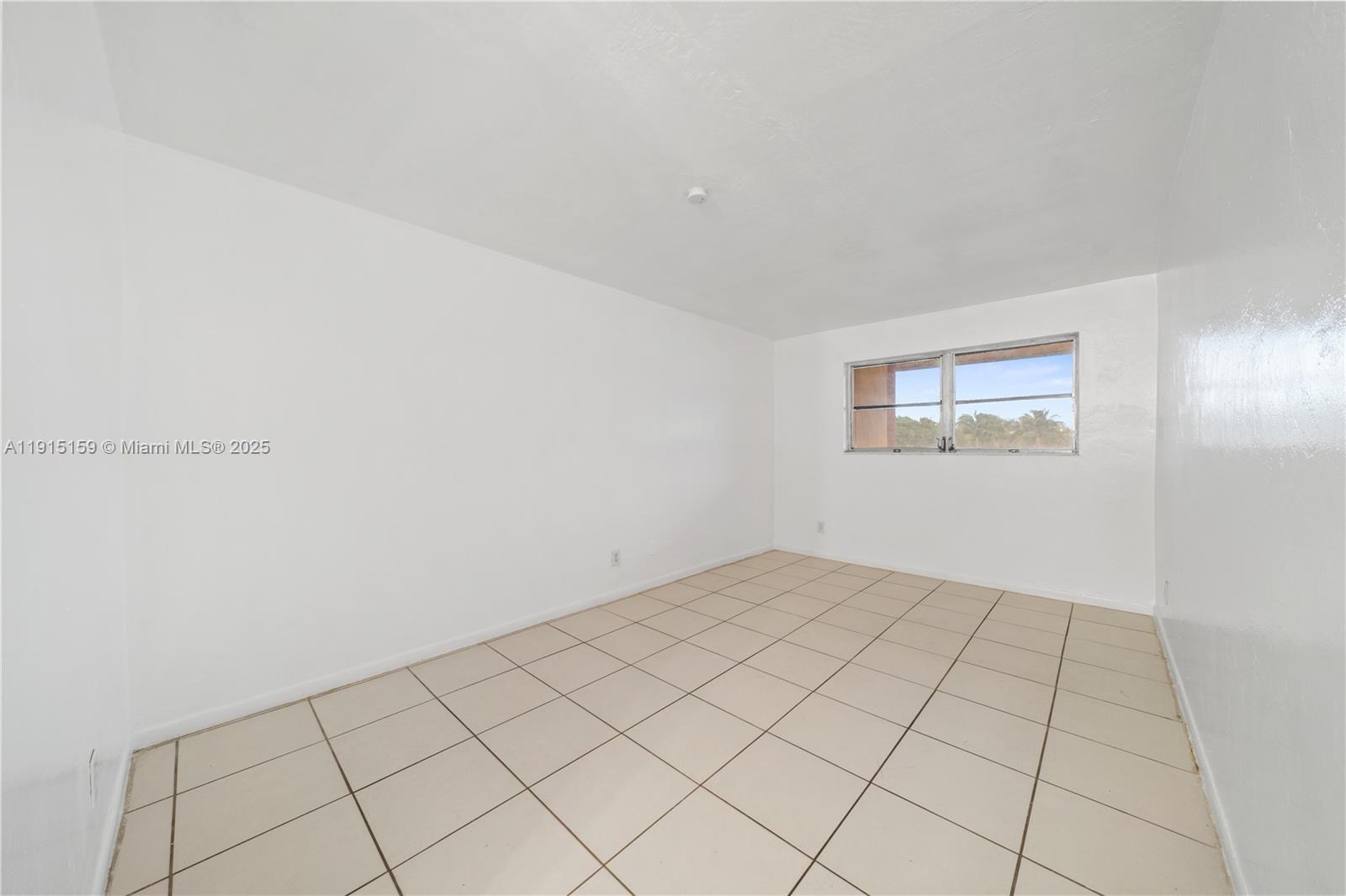 GREYNOLDS PARK GARDENS - Residential Lease