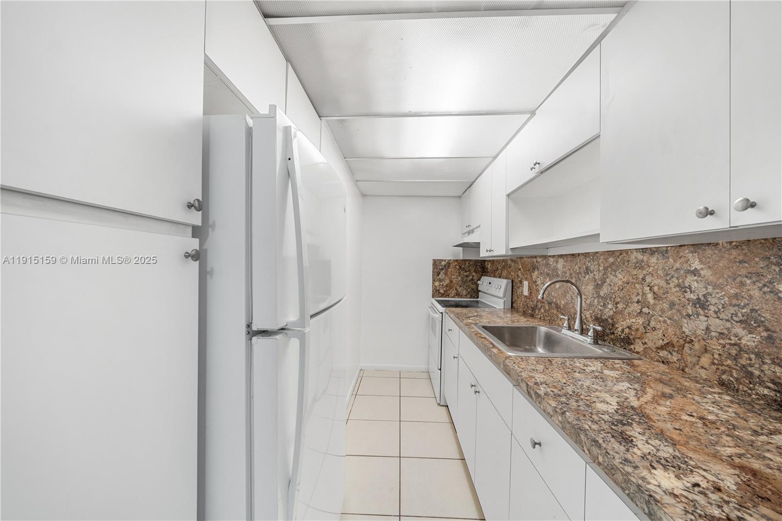 GREYNOLDS PARK GARDENS - Residential Lease