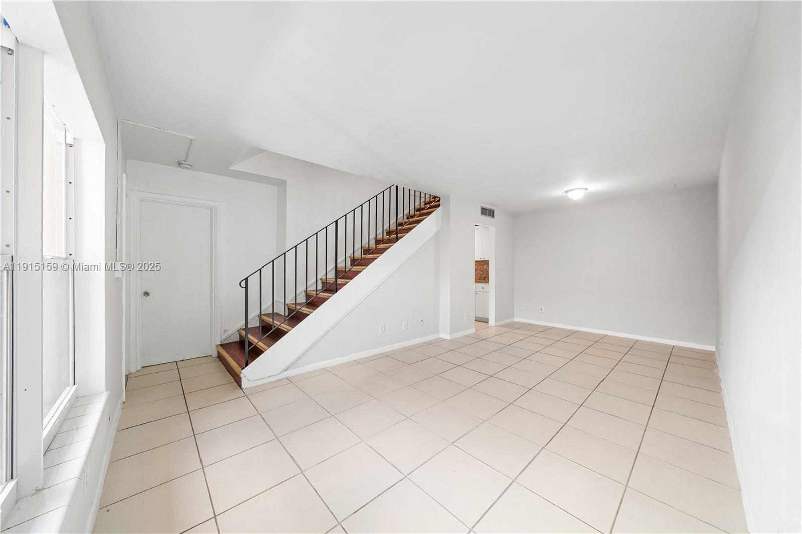 GREYNOLDS PARK GARDENS - Residential Lease