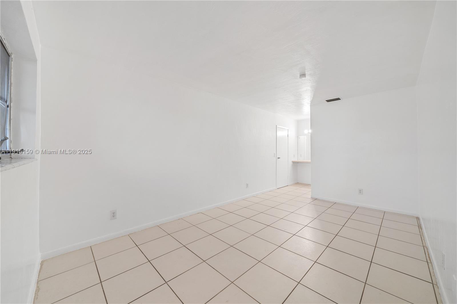 GREYNOLDS PARK GARDENS - Residential Lease