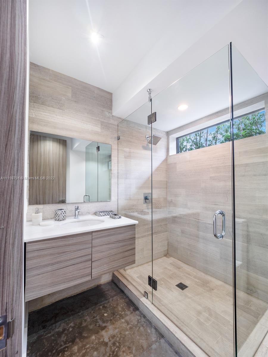 BISCAYNE POINT - Residential