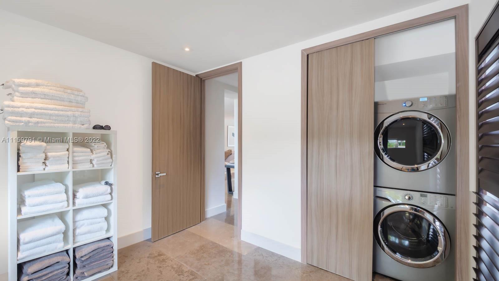 BISCAYNE POINT - Residential