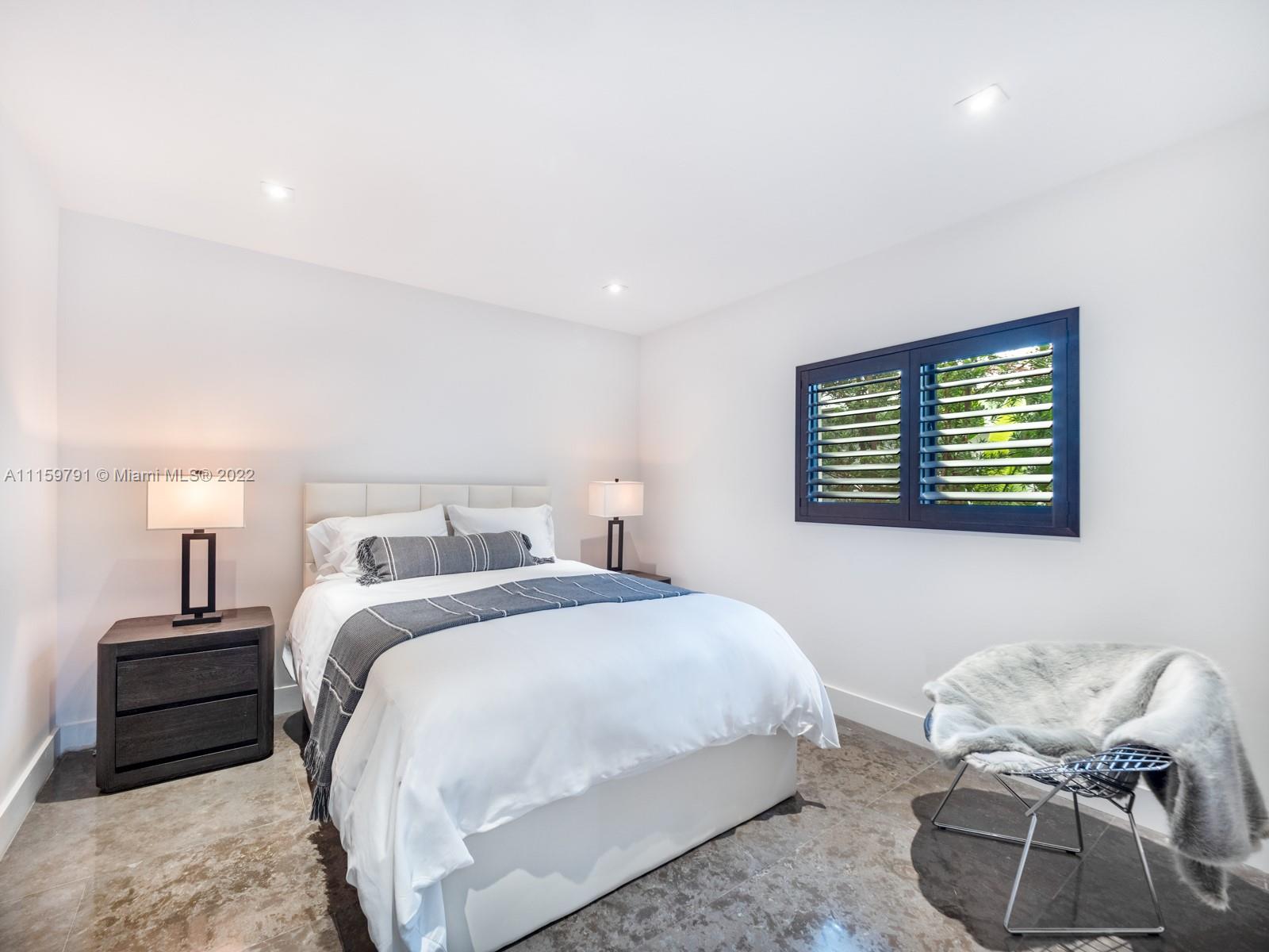 BISCAYNE POINT - Residential