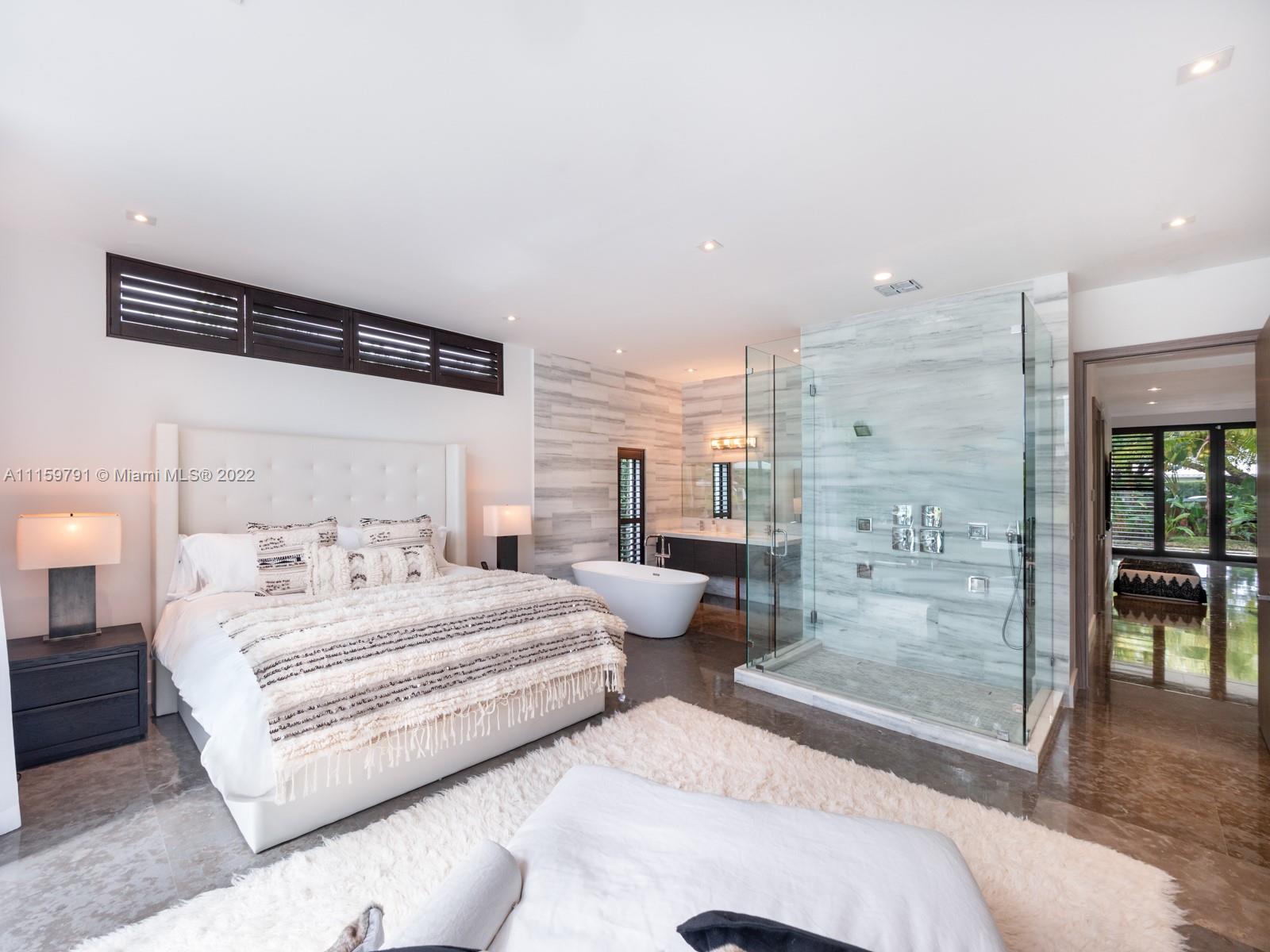 BISCAYNE POINT - Residential