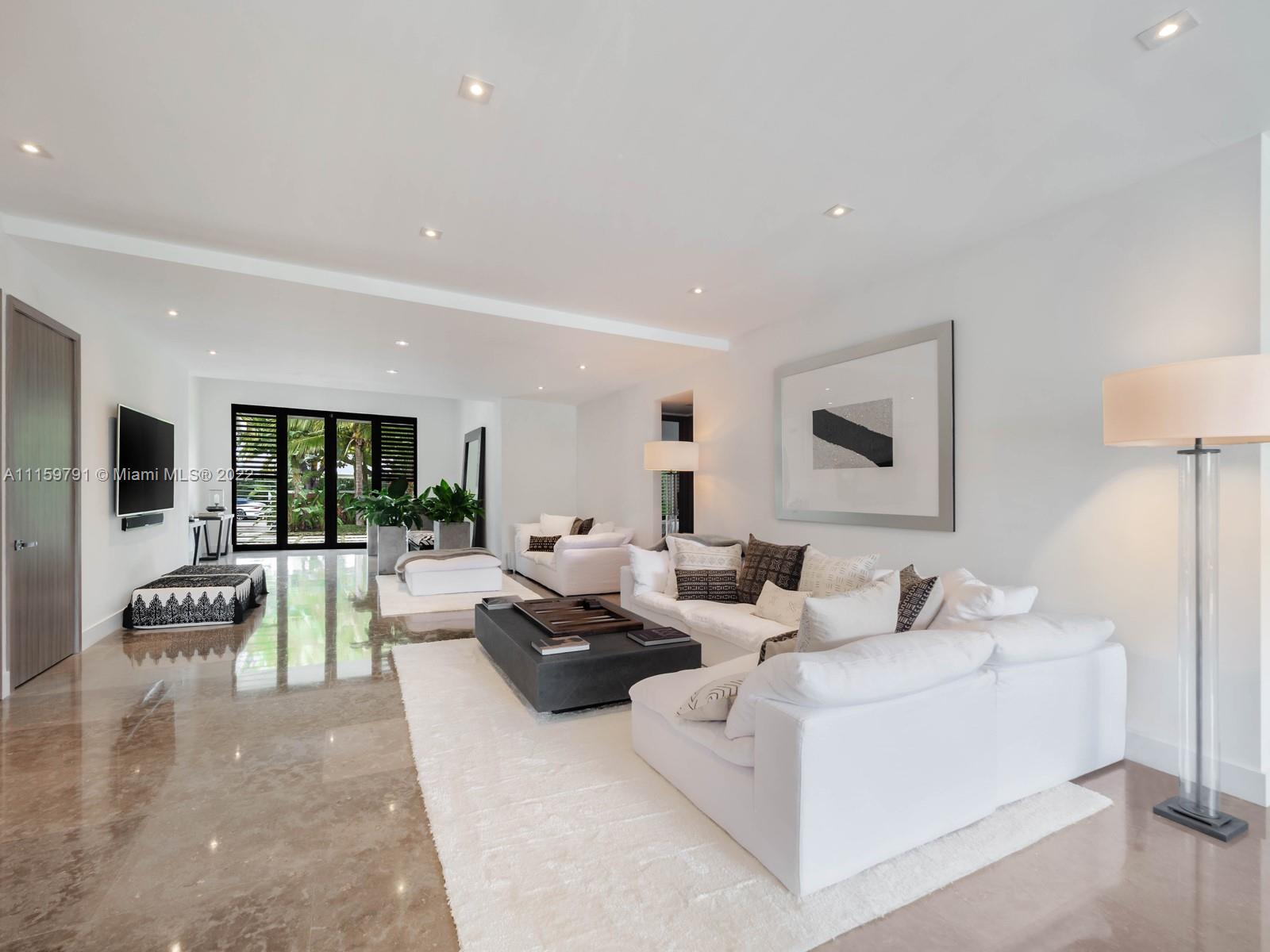 BISCAYNE POINT - Residential