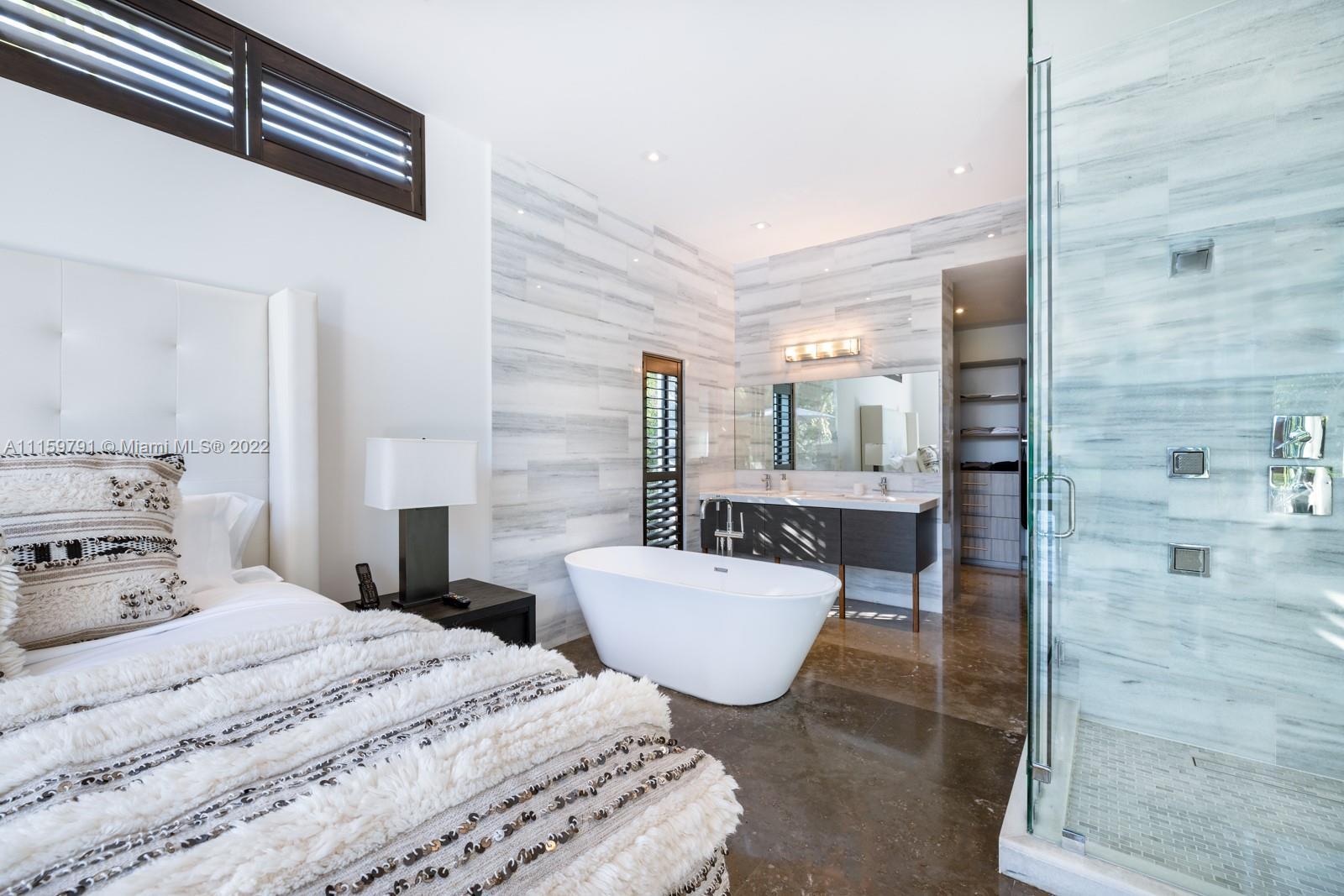 BISCAYNE POINT - Residential