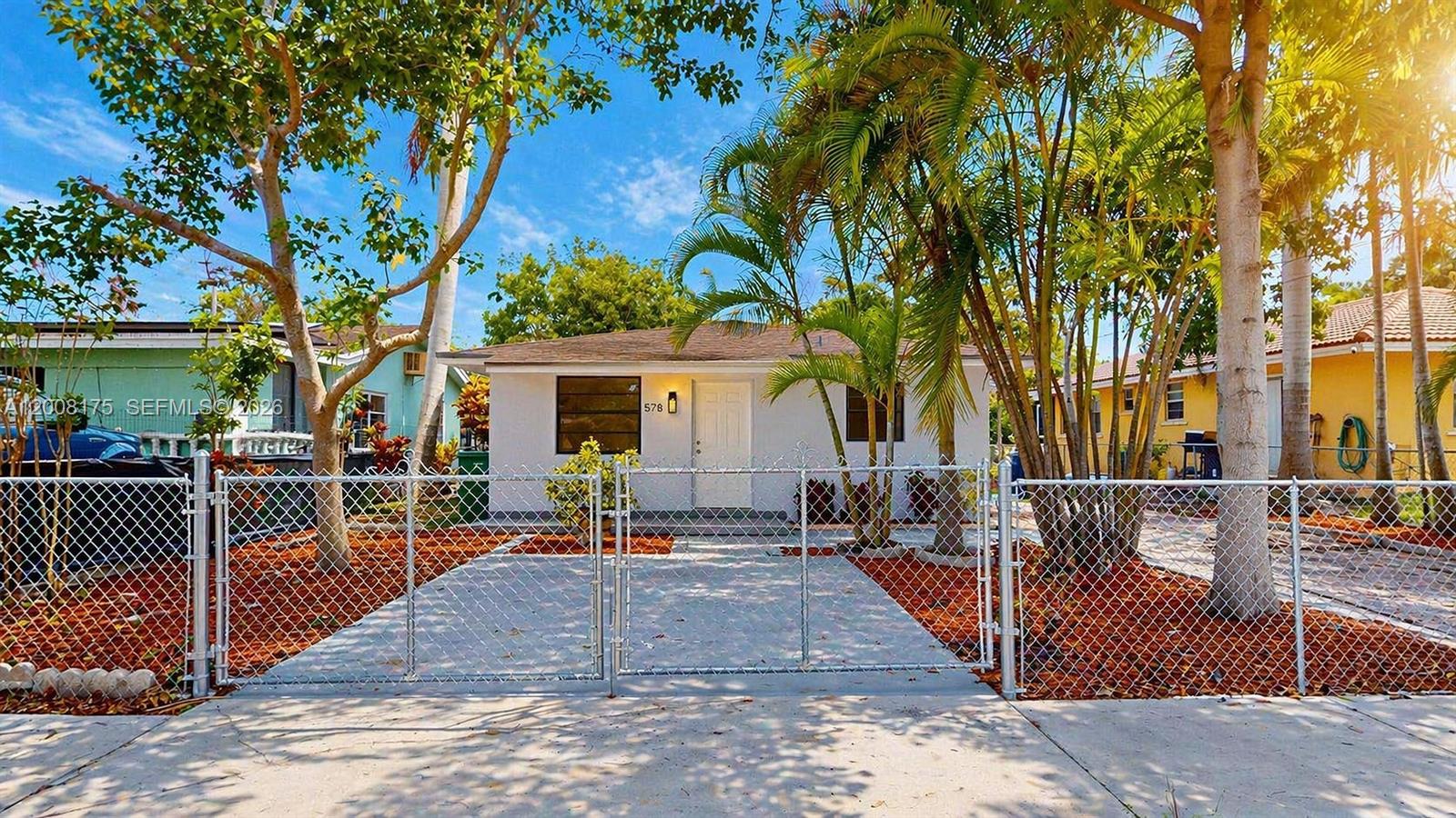 TOWN OF FLORIDA CITY - Residential