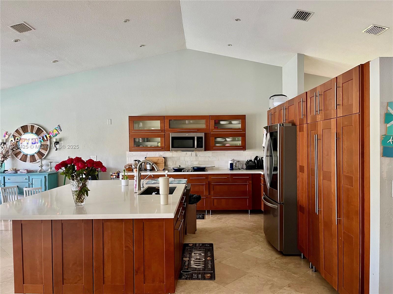 383 NW 113th Ave