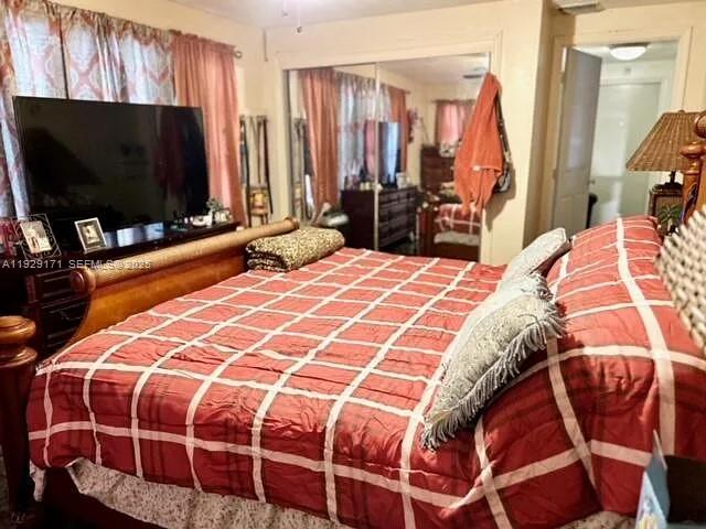 LAUDERDALE VILLAS - Residential Lease