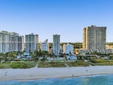 Property for Sale at 2457 Collins Ave 408, Miami Beach, Miami-Dade County, Florida - Bedrooms: 2 
Bathrooms: 2  - $850,000