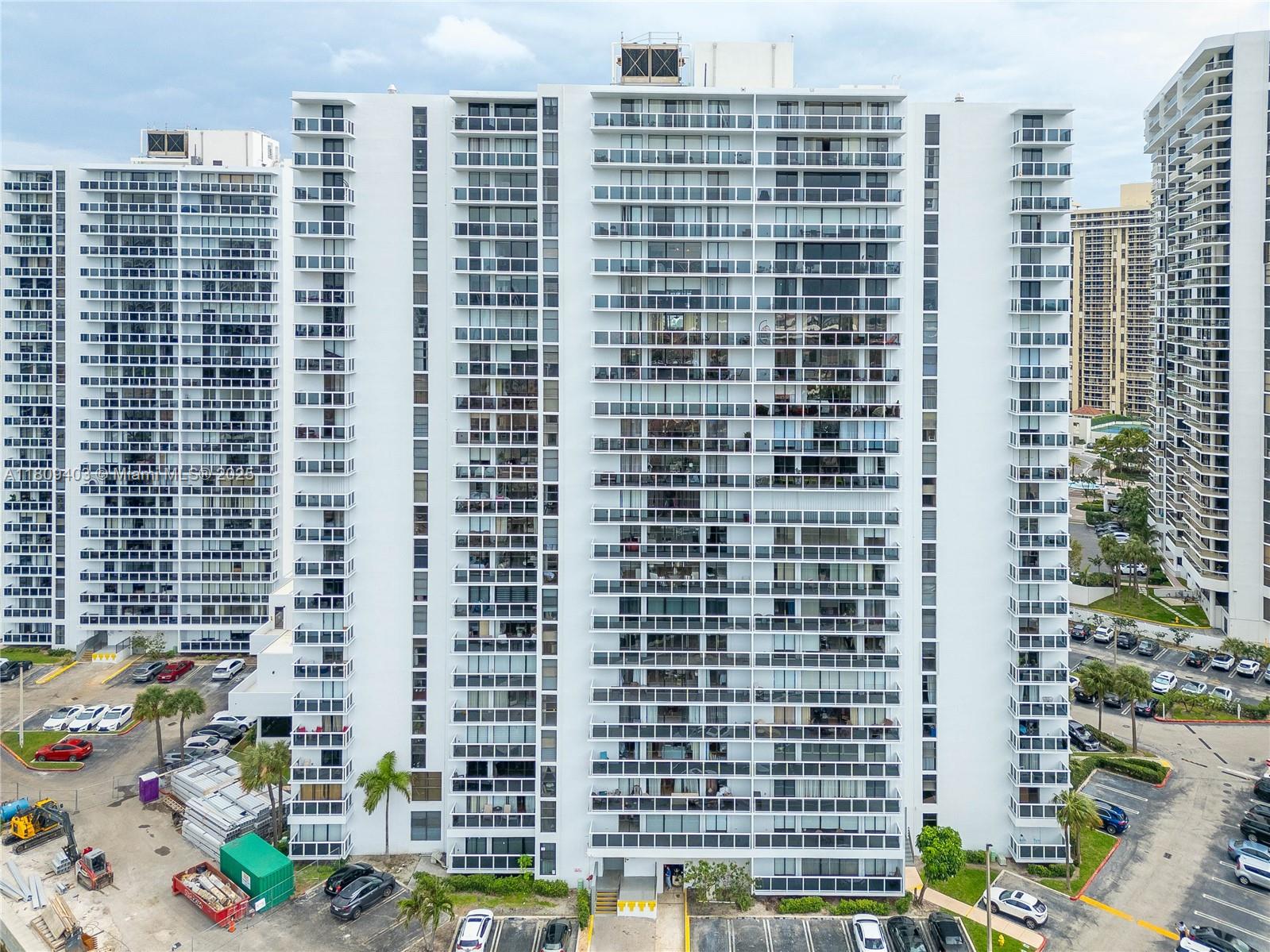 20505 E Country Club Dr 731, Aventura, Miami-Dade County, Florida - 2 Bedrooms  
2 Bathrooms - 