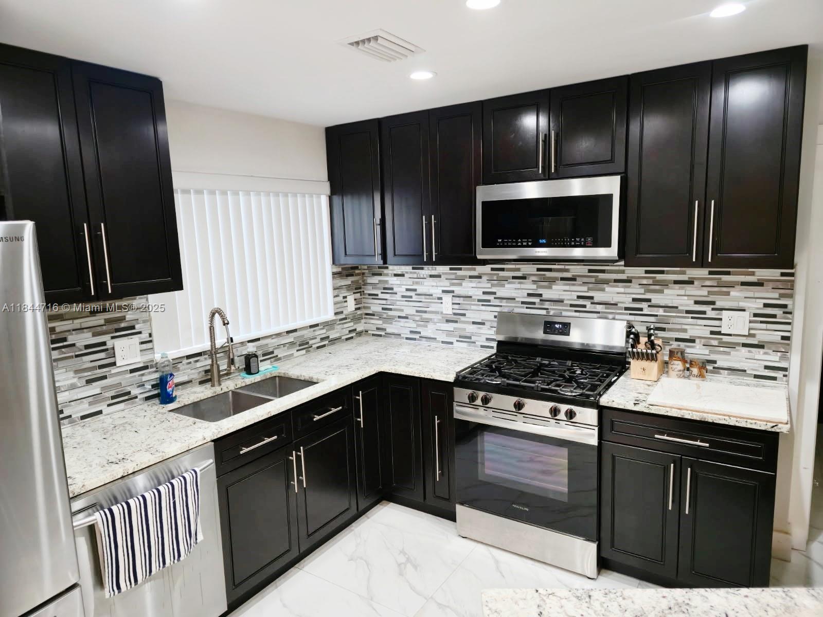 RICKEY ESTATES - Residential