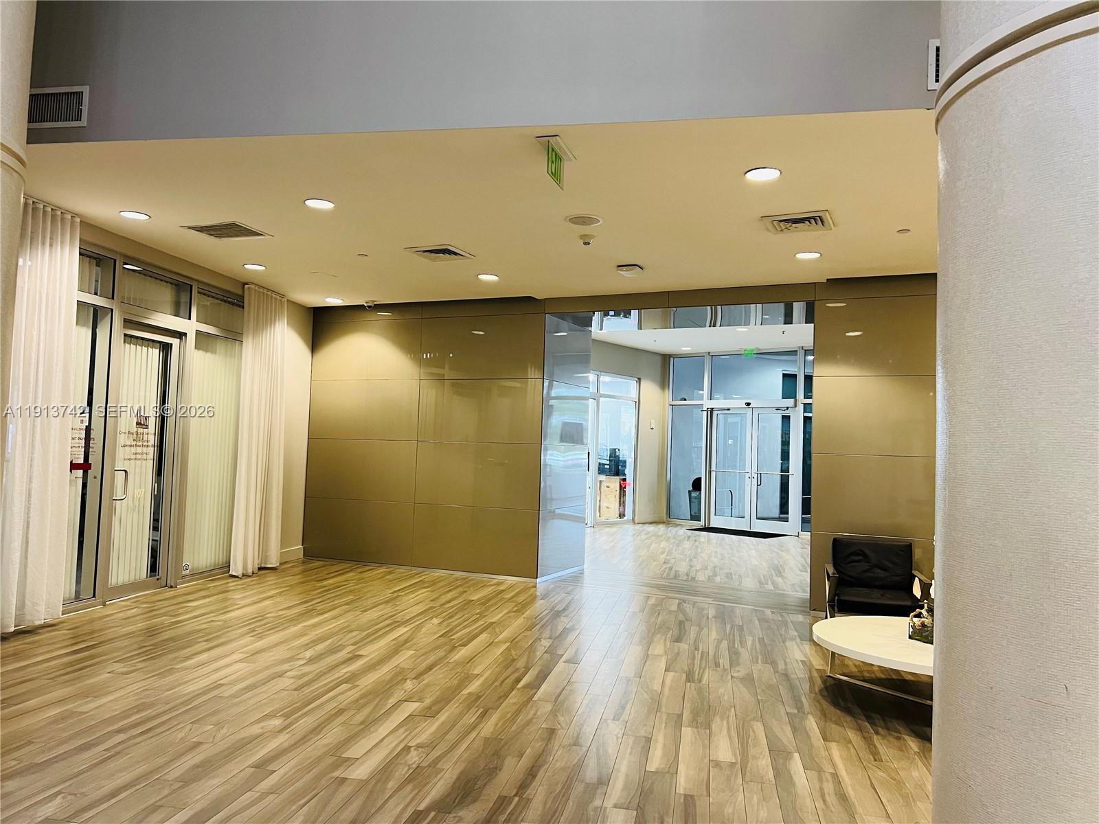 OPERA TOWER CONDO - Residential