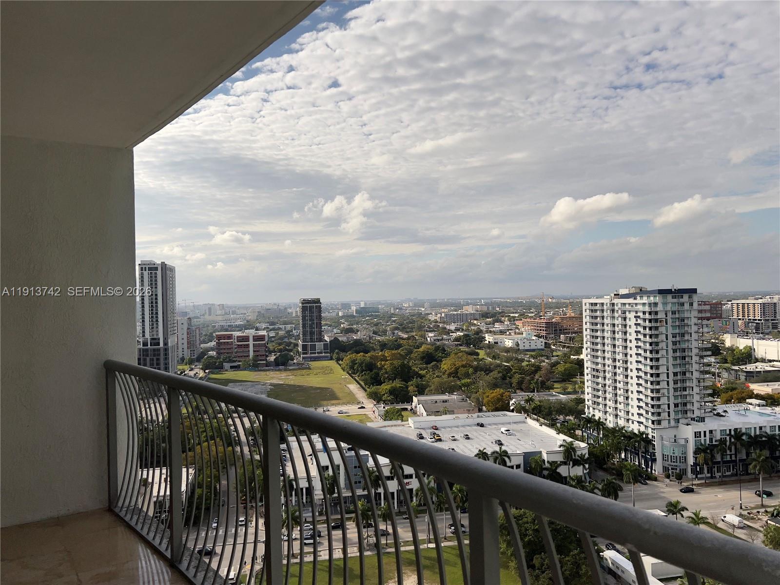 OPERA TOWER CONDO - Residential