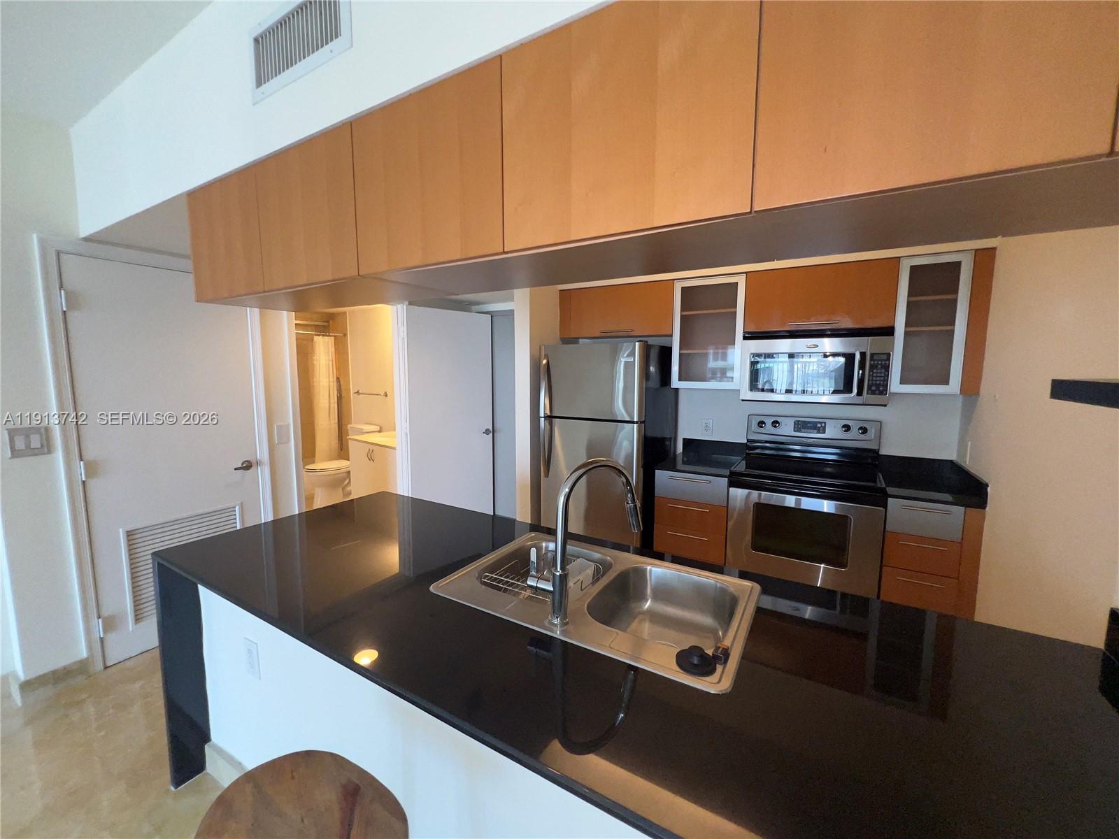 OPERA TOWER CONDO - Residential