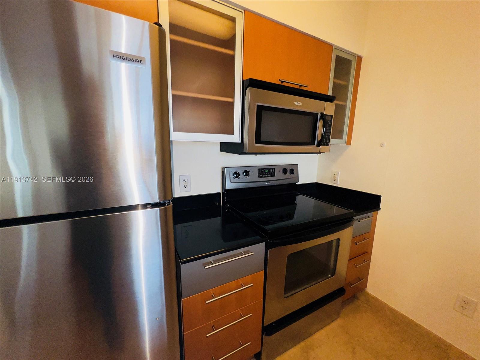 OPERA TOWER CONDO - Residential