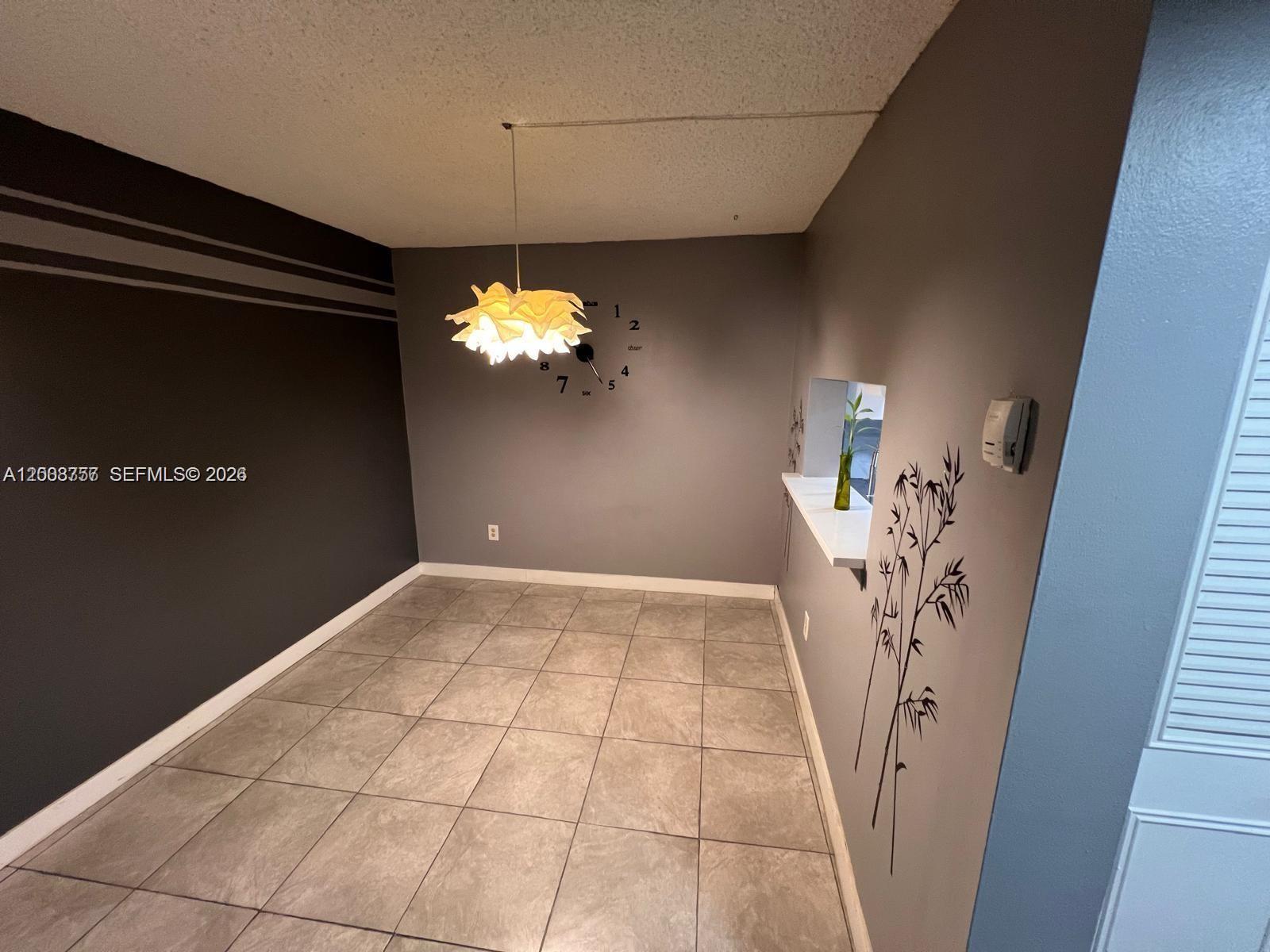 488 NW 165th St Rd B-610