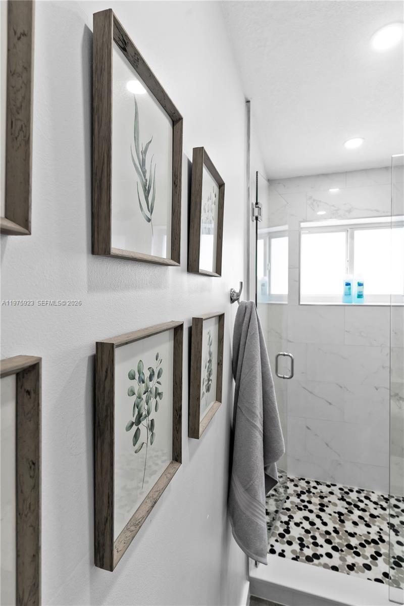 BOULEVARD ESTATES AMEN - Residential