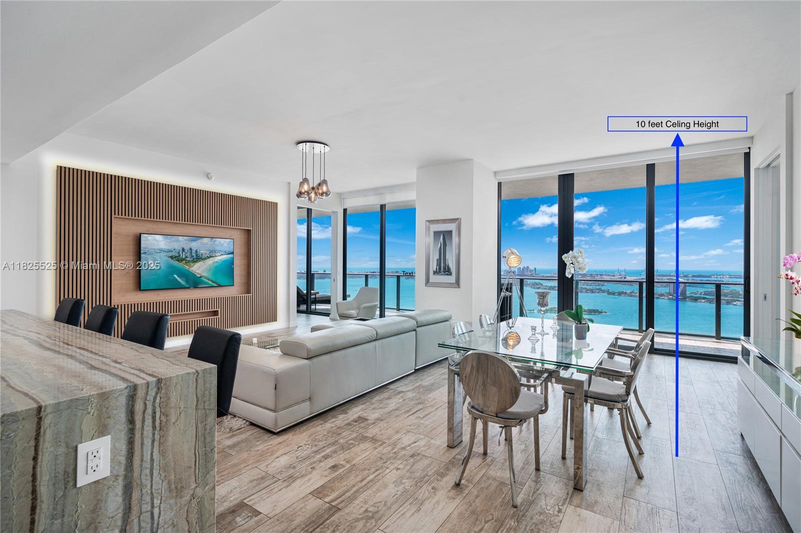650 NE 32nd St PH5003