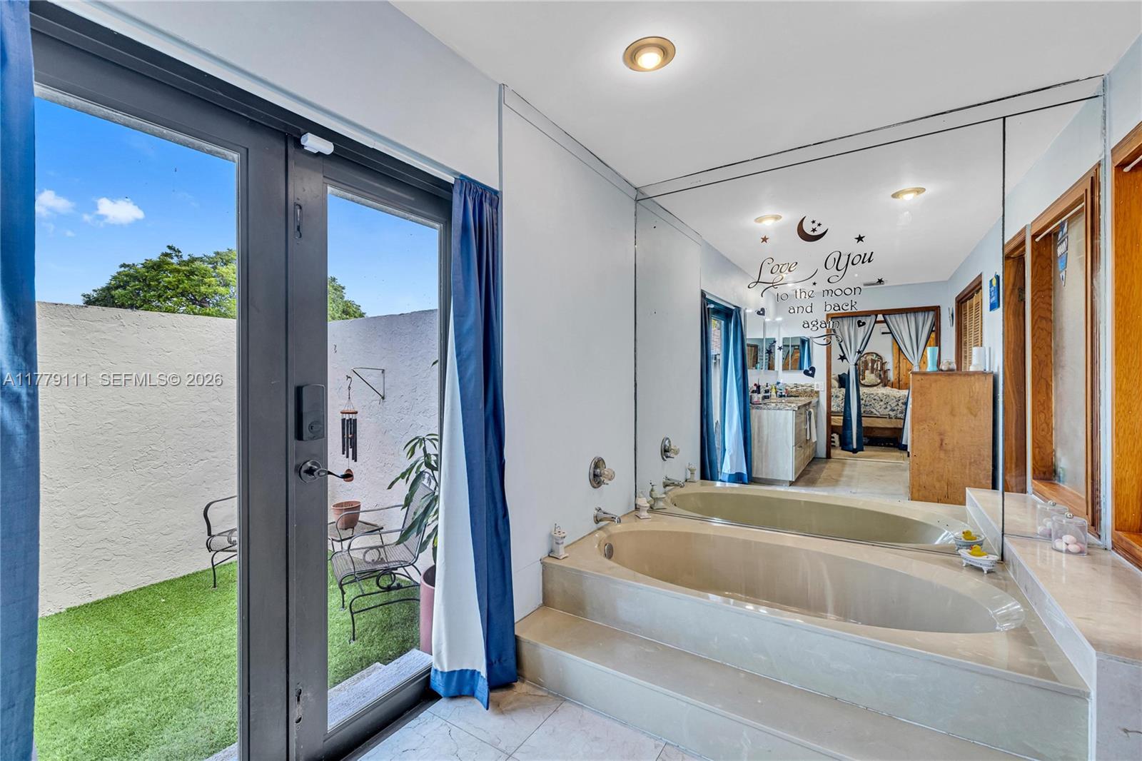 OLD CUTLER VILLAS WEST - Residential