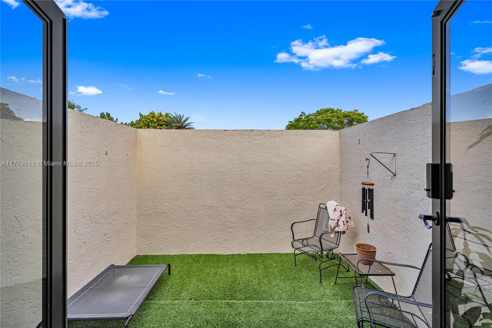 OLD CUTLER VILLAS WEST - Residential