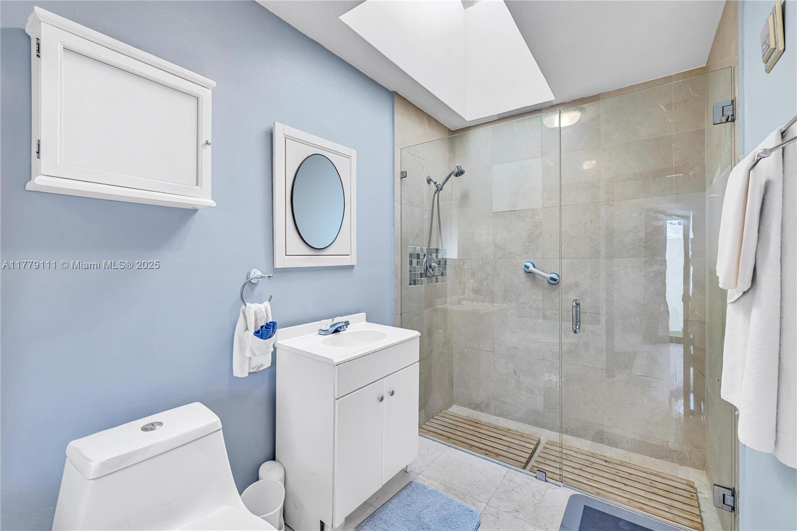 OLD CUTLER VILLAS WEST - Residential