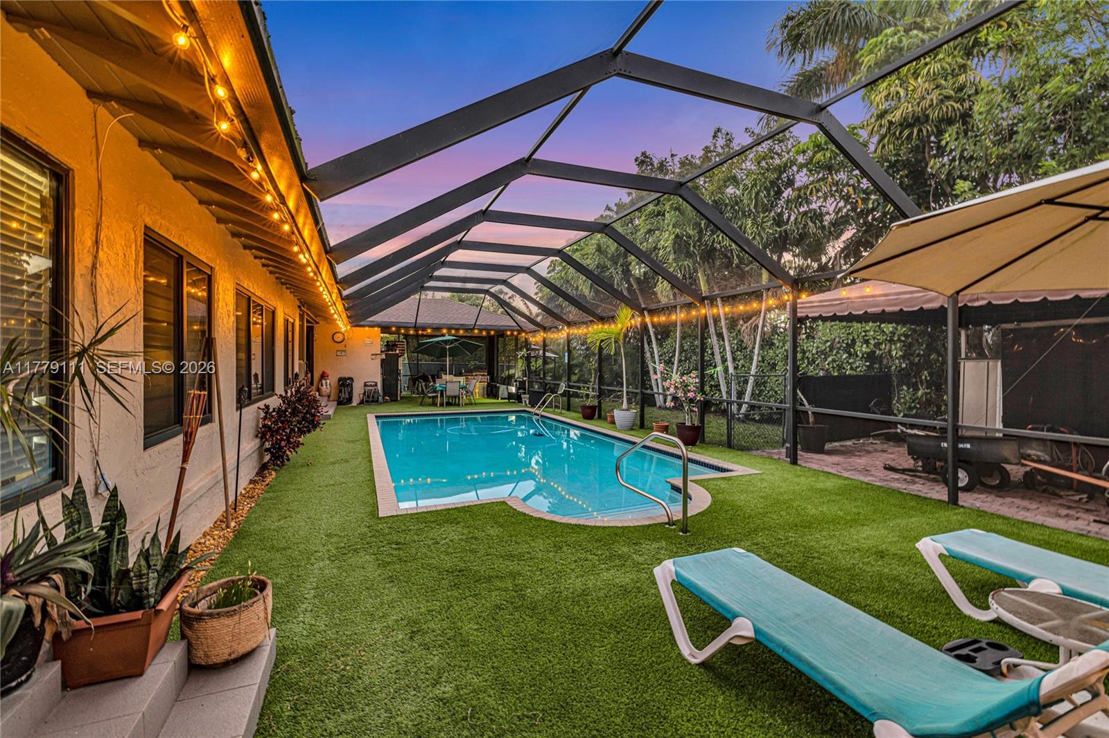 OLD CUTLER VILLAS WEST - Residential