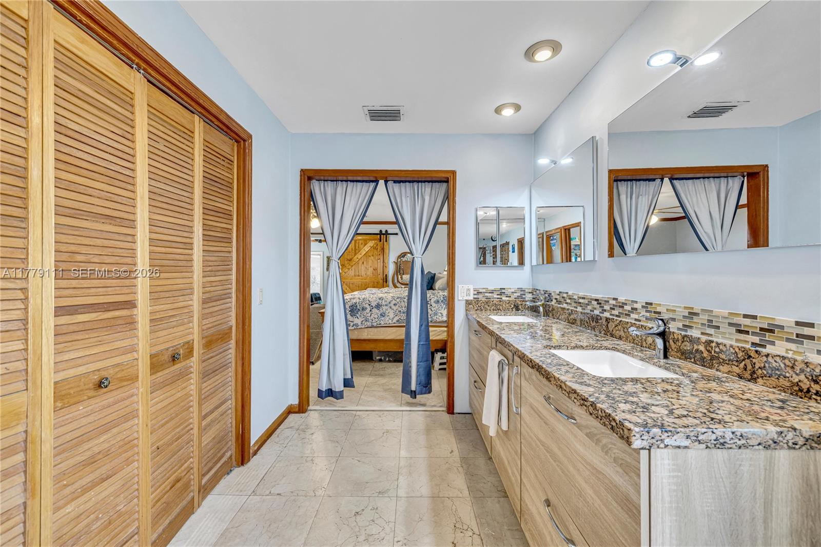 OLD CUTLER VILLAS WEST - Residential