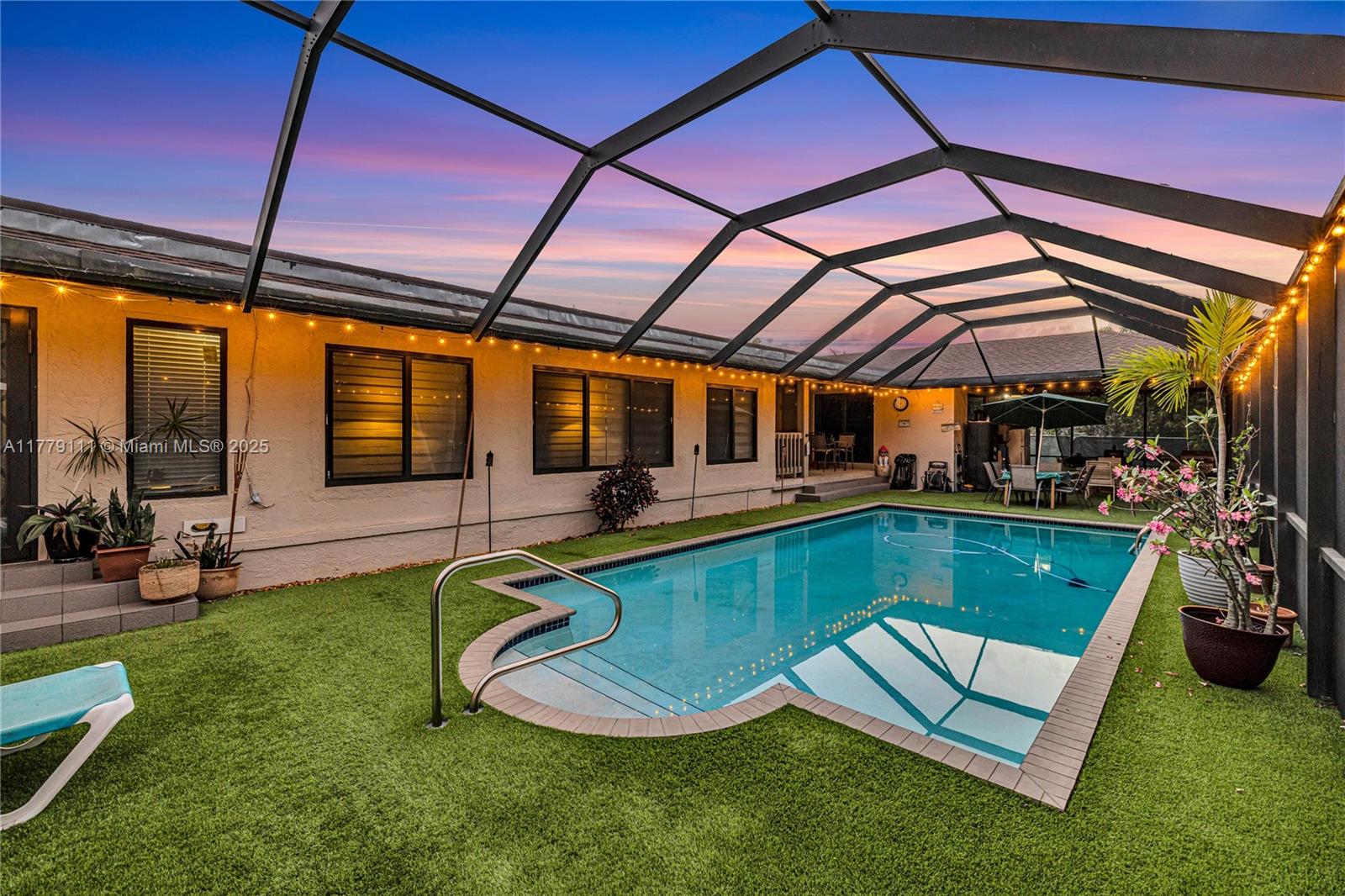 Property for Sale at 7801 Sw 170th St, Palmetto Bay, Miami-Dade County, Florida - Bedrooms: 5 
Bathrooms: 4  - $1,779,000
