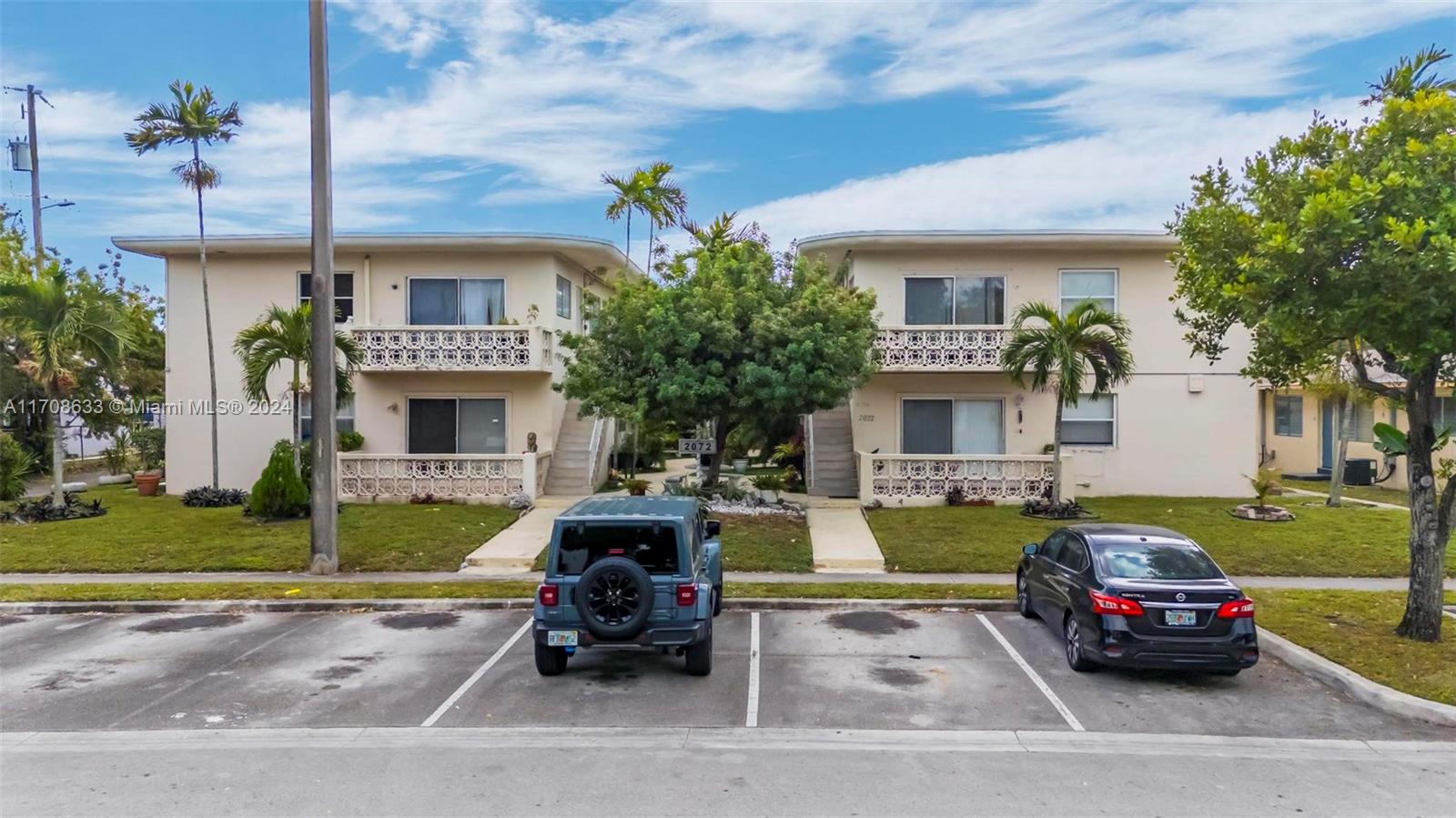 Property for Sale at 2072 Ne 169th St 10, North Miami Beach, Miami-Dade County, Florida - Bedrooms: 2 
Bathrooms: 2  - $190,000