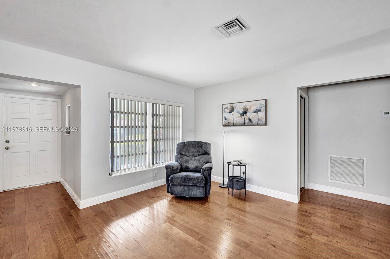 NORTH ANDREWS GARDENS 2ND - Residential