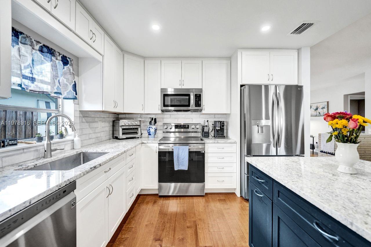 NORTH ANDREWS GARDENS 2ND - Residential