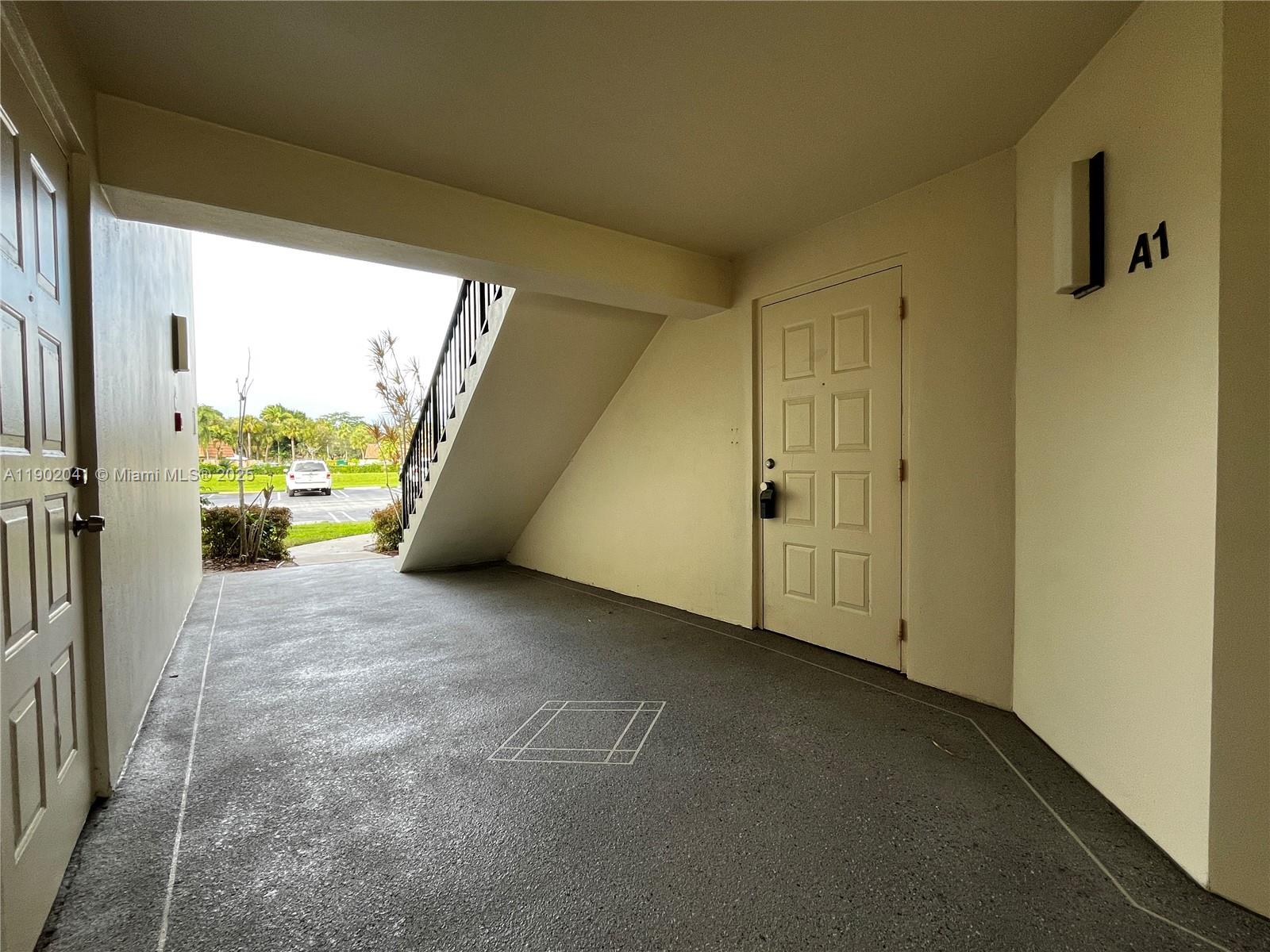 PALM CLUB VILLAGE II COND - Residential